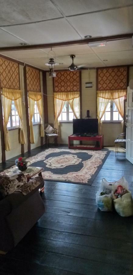 فندق Teratak Opah Kamunting تايبينغ المظهر الخارجي الصورة